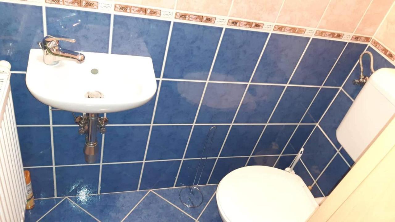 Elizabet Apartman A Belvarosban Сарваш Экстерьер фото