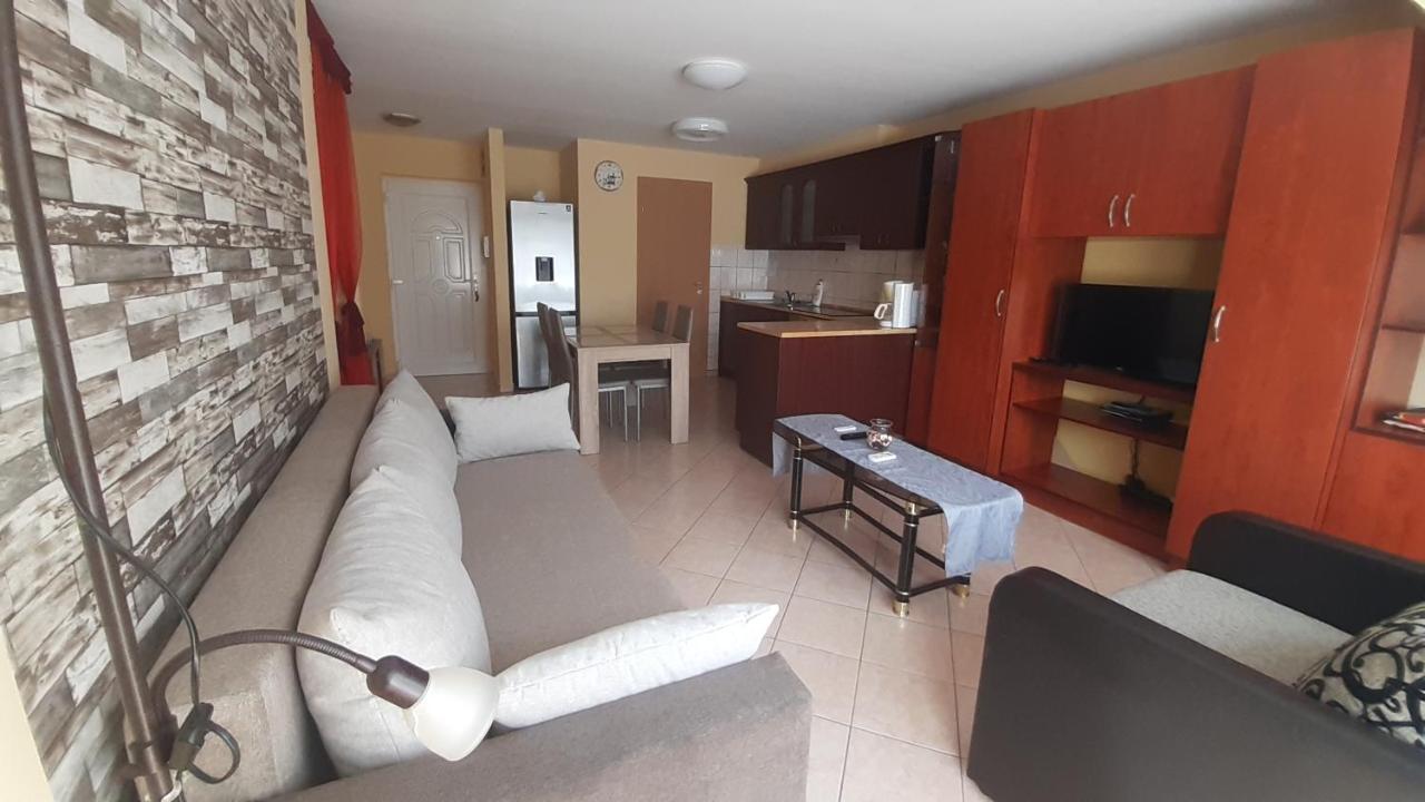Elizabet Apartman A Belvarosban Сарваш Экстерьер фото